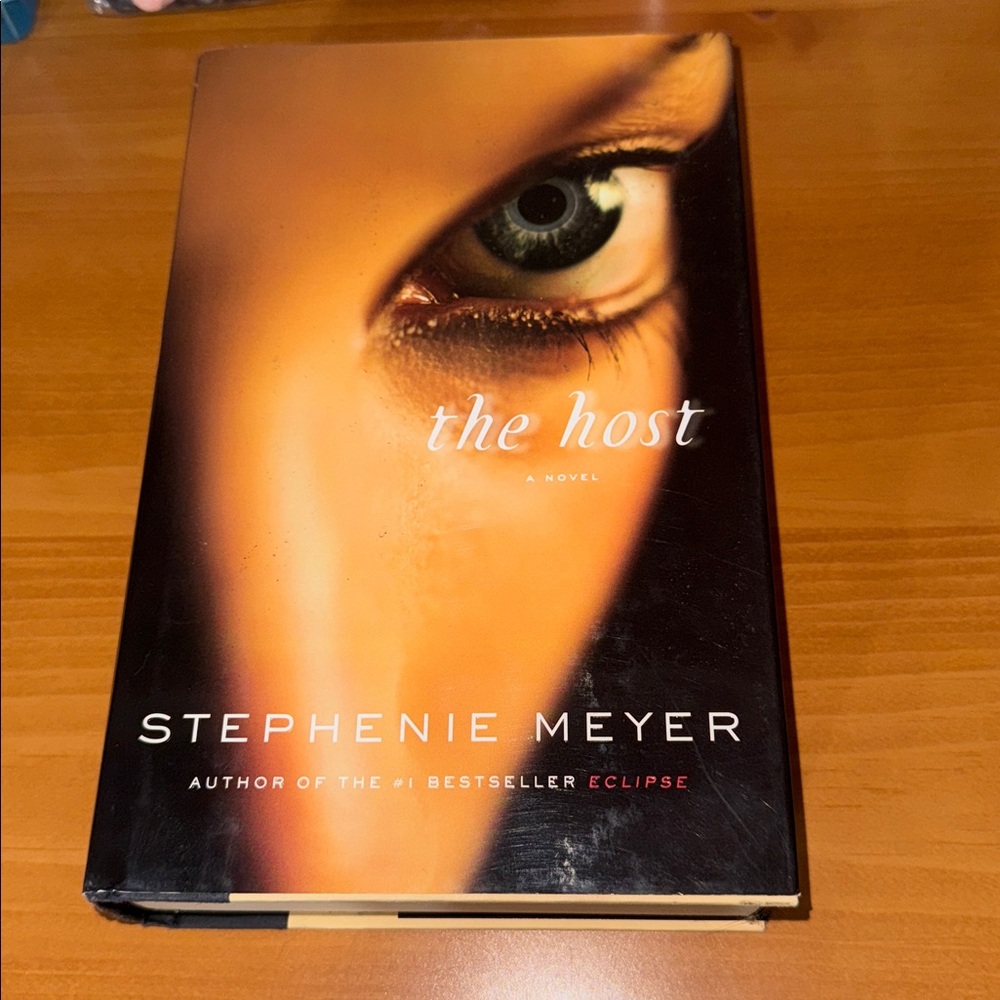 The Host by Stephenie Meyer Hardcover